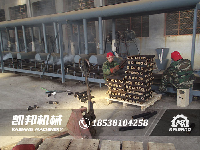 木炭机设备烘干原料为何不能隔天制棒 炭化温度失控的原因是什么